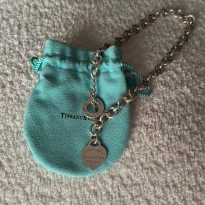 Return to Tiffany Heart Tag Toggle Necklace